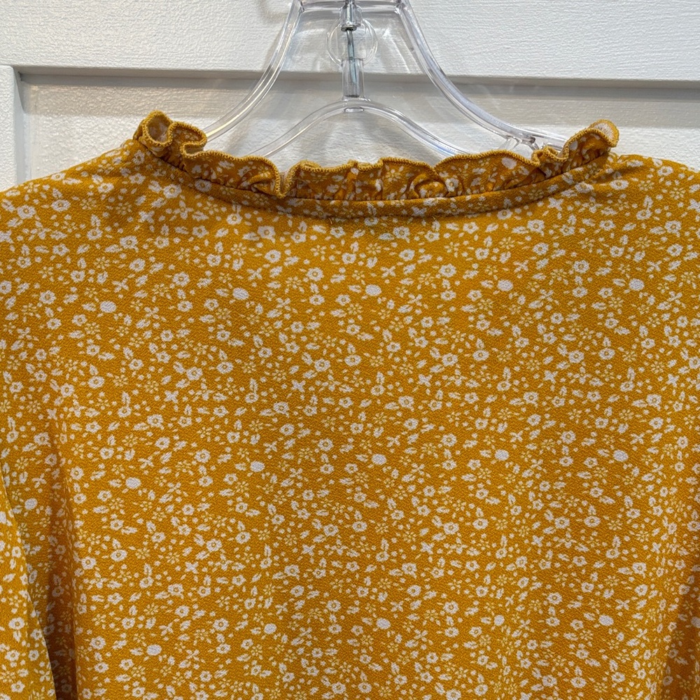 Adrianna Papell Mustard Yellow Floral Ruffle-Trim V-Neck Blouse - Picture 5 of 6